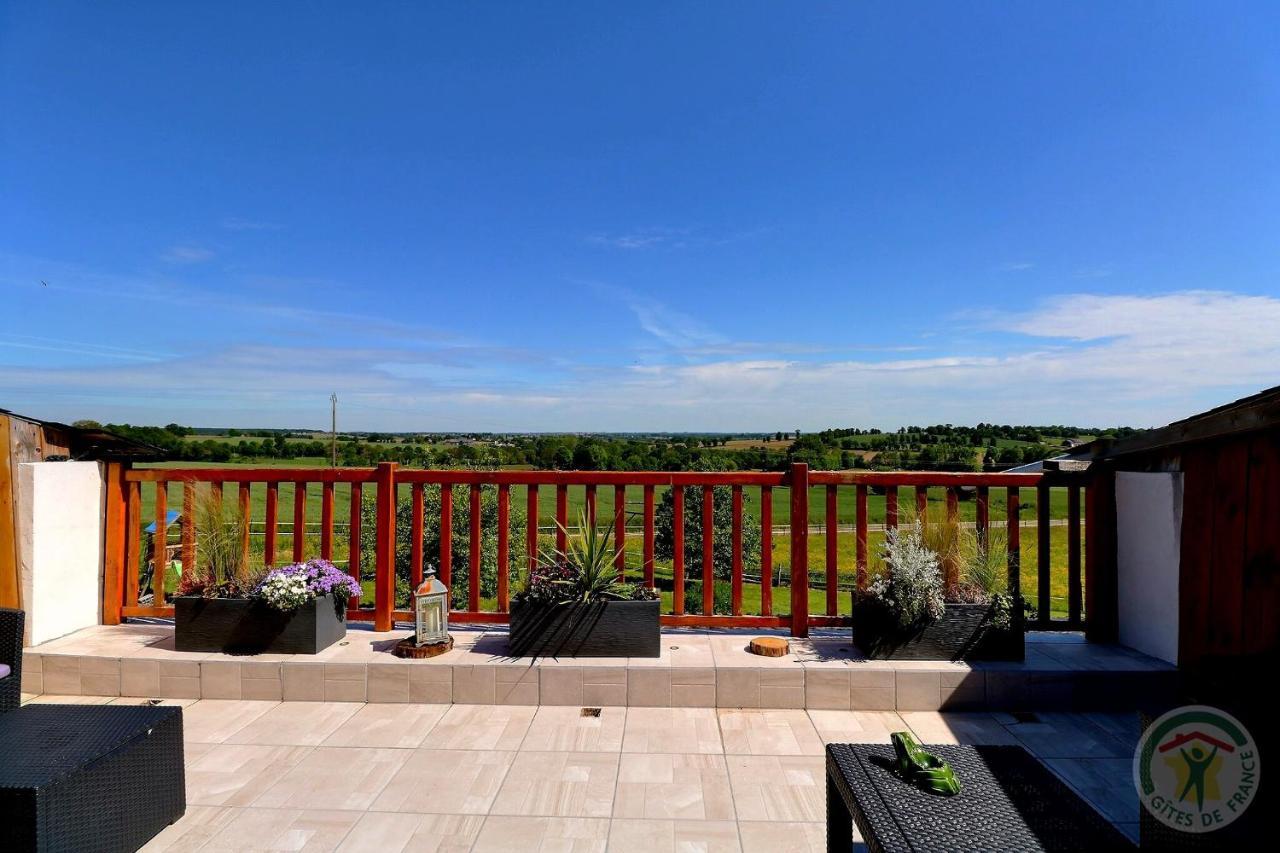 Les Bouyeres Bed & Breakfast Saint-Malon-sur-Mel Dış mekan fotoğraf