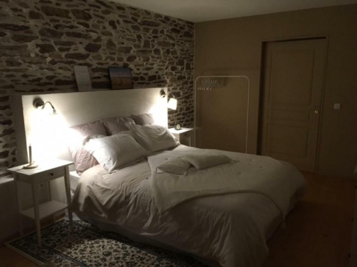 Les Bouyeres Bed & Breakfast Saint-Malon-sur-Mel Dış mekan fotoğraf